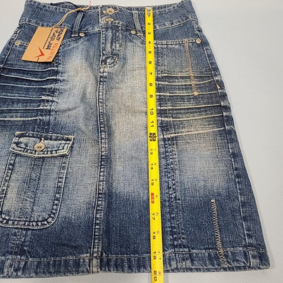 VIA DUTTUS 20" Brazilian Denim Blue Jean Skirt Womens Size 0 NWT - Picture 9 of 11